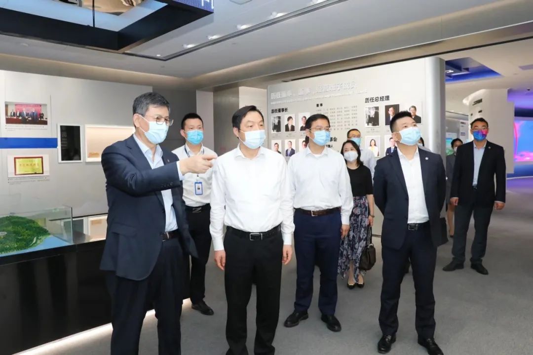 1653538658103219.jpg 640.jpg