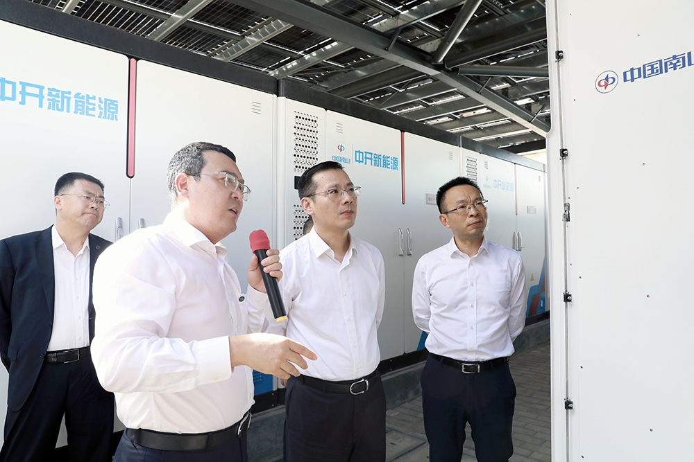 2.吴泊调研赤湾电站 拷贝.jpg