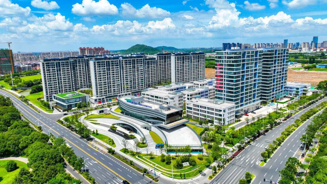 1764318372409409.jpg a93f151d-346d-4868-9e22-2acc6f2ea281.jpg